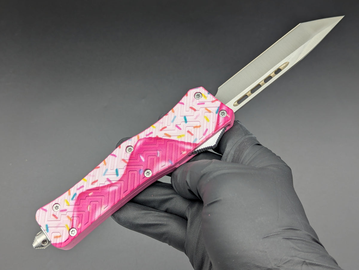 STRAWBERRY DRIP ICE CREAM SPRINKLES D/A OTF KNIFE