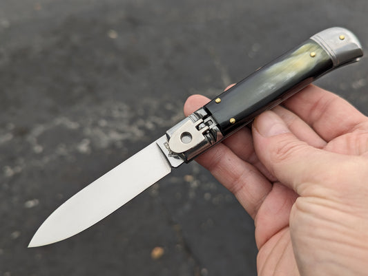 AKC ITALY BUFFALO HORN AUTOMATIC LEVERLOCK 3