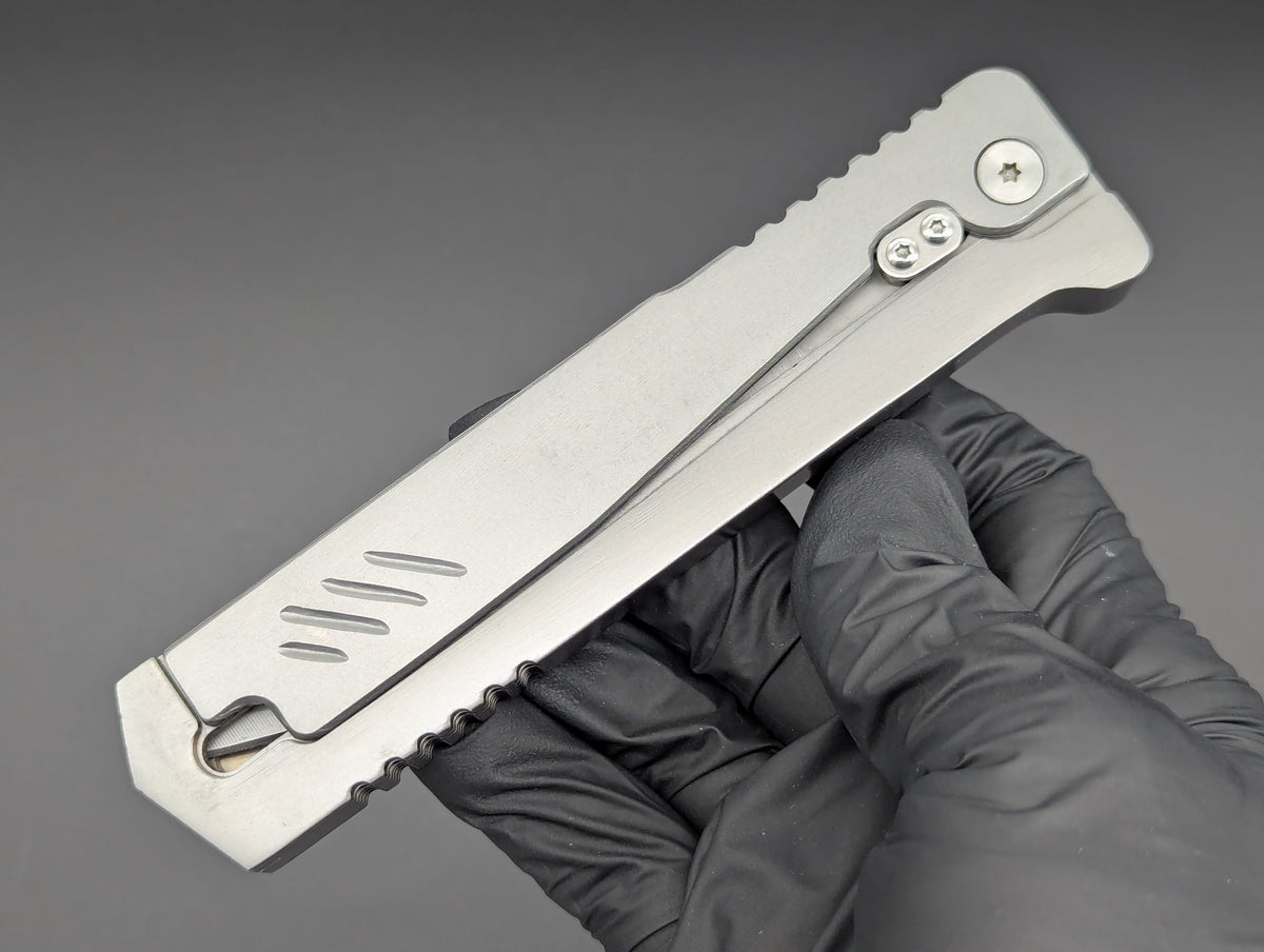 Large Clip Point Single Edge Gravity Knife