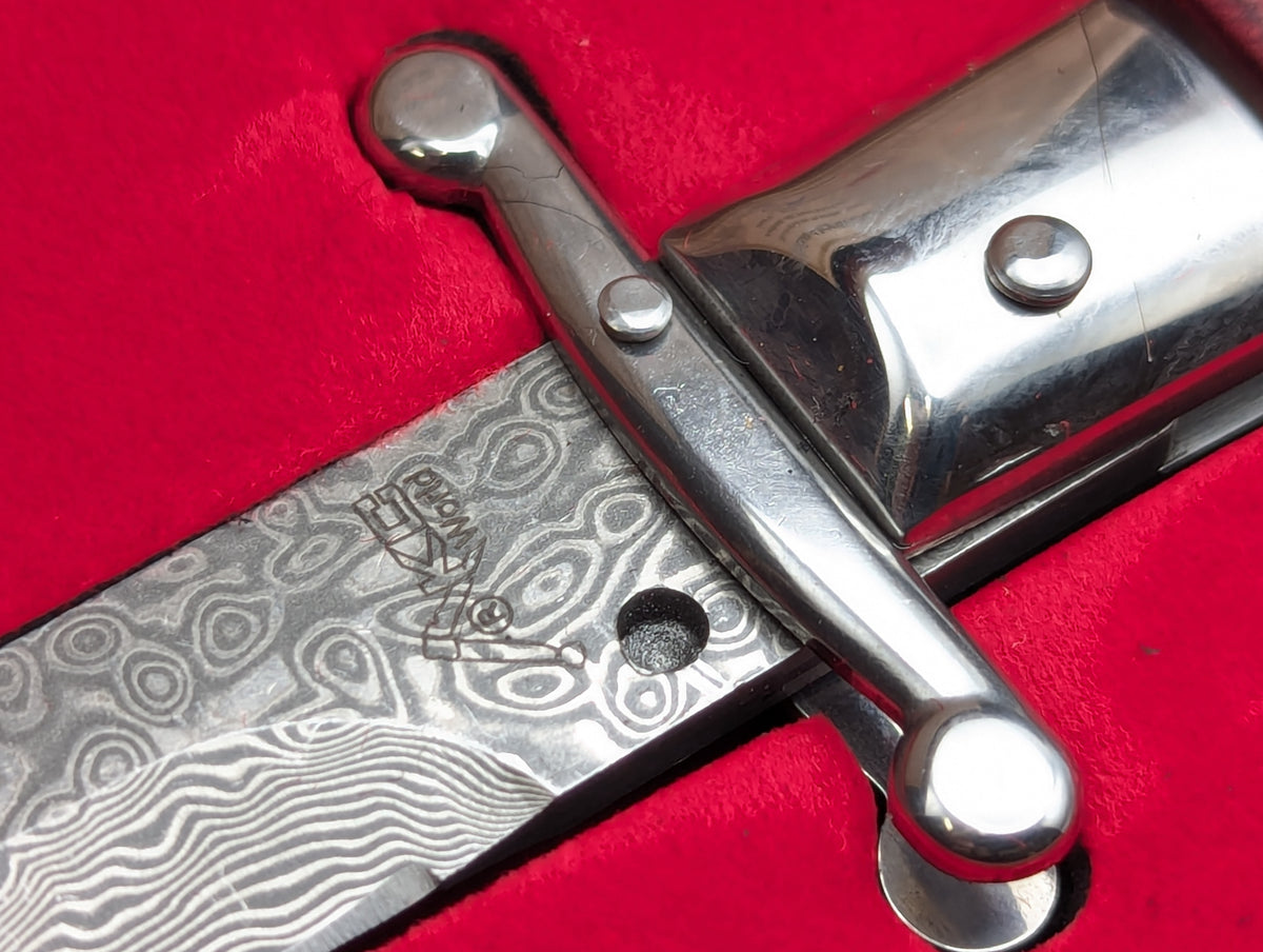 AKC ITALY 9" RED PAKKAWOOD DAMASCUS SWINGUARD
