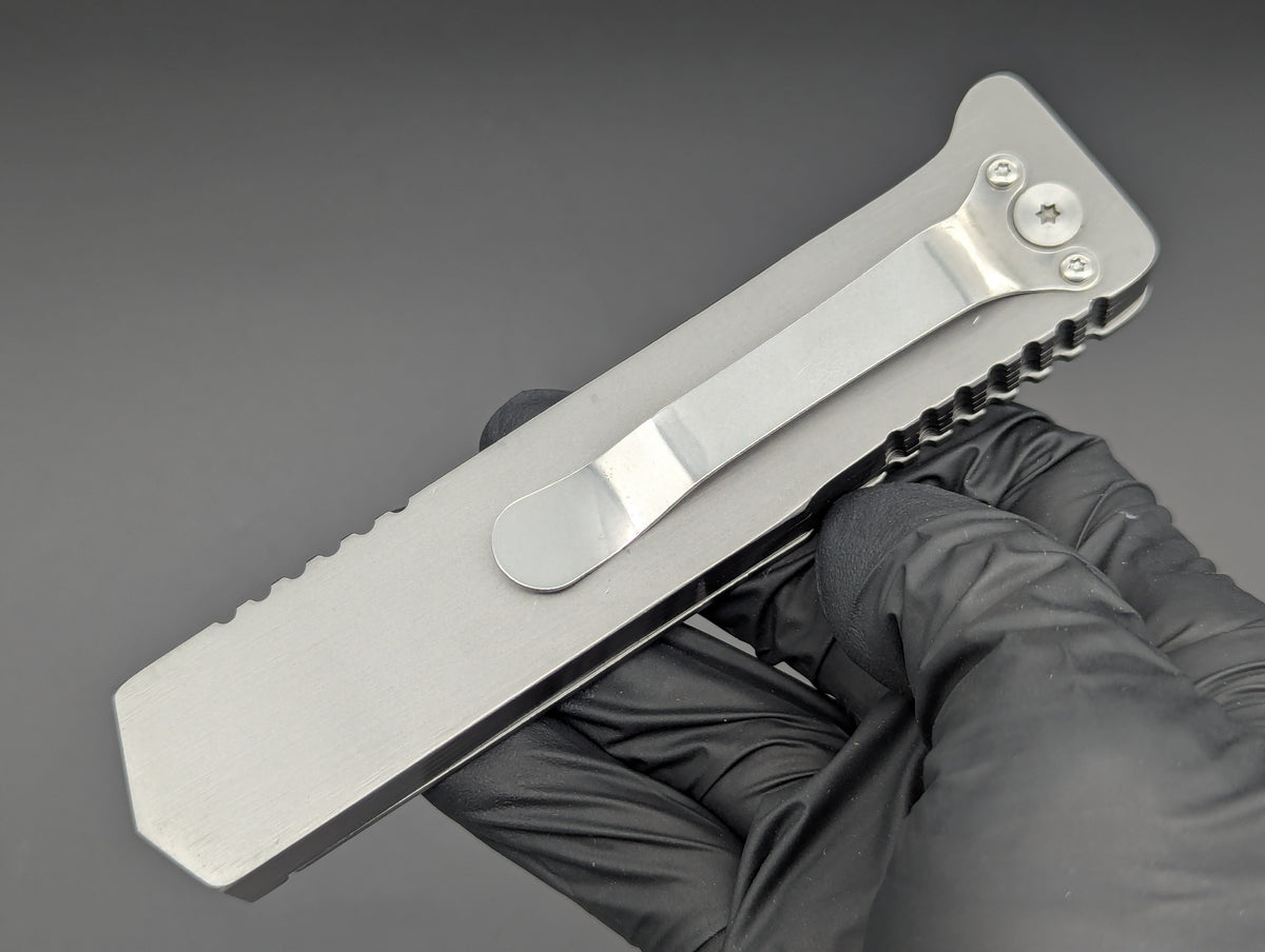 Large Clip Point Single Edge Gravity Knife