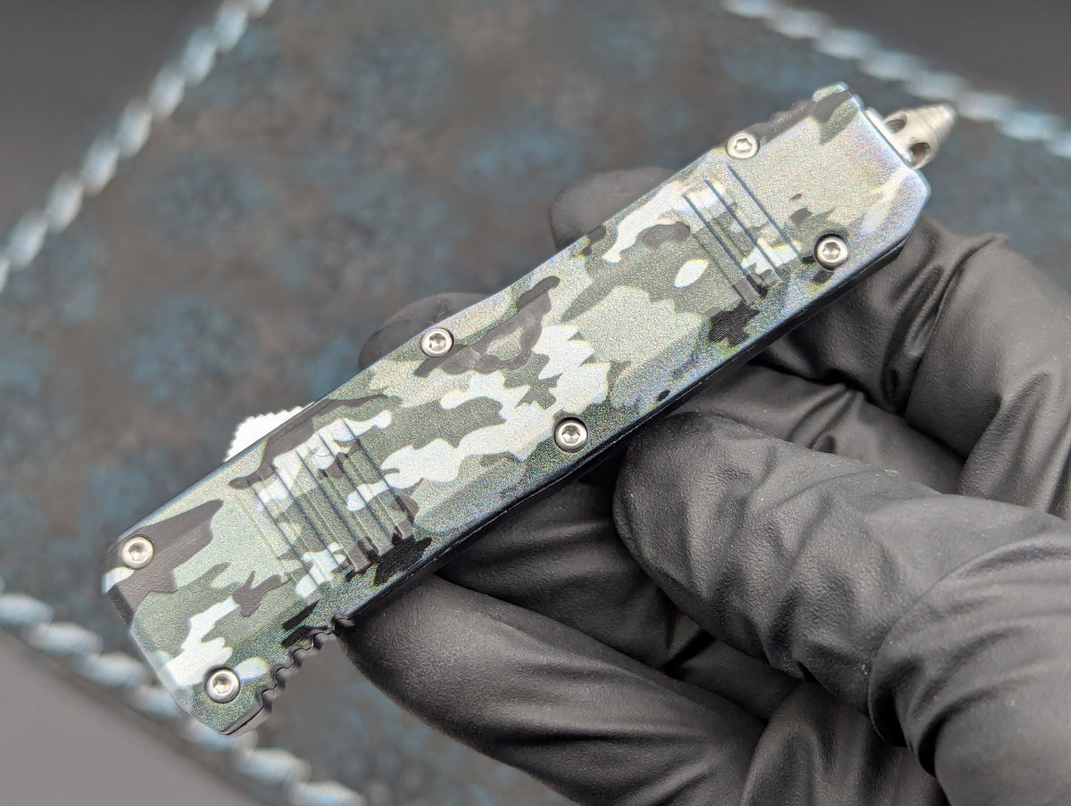 7" Mini Digital Green Camo D/A OTF Knife