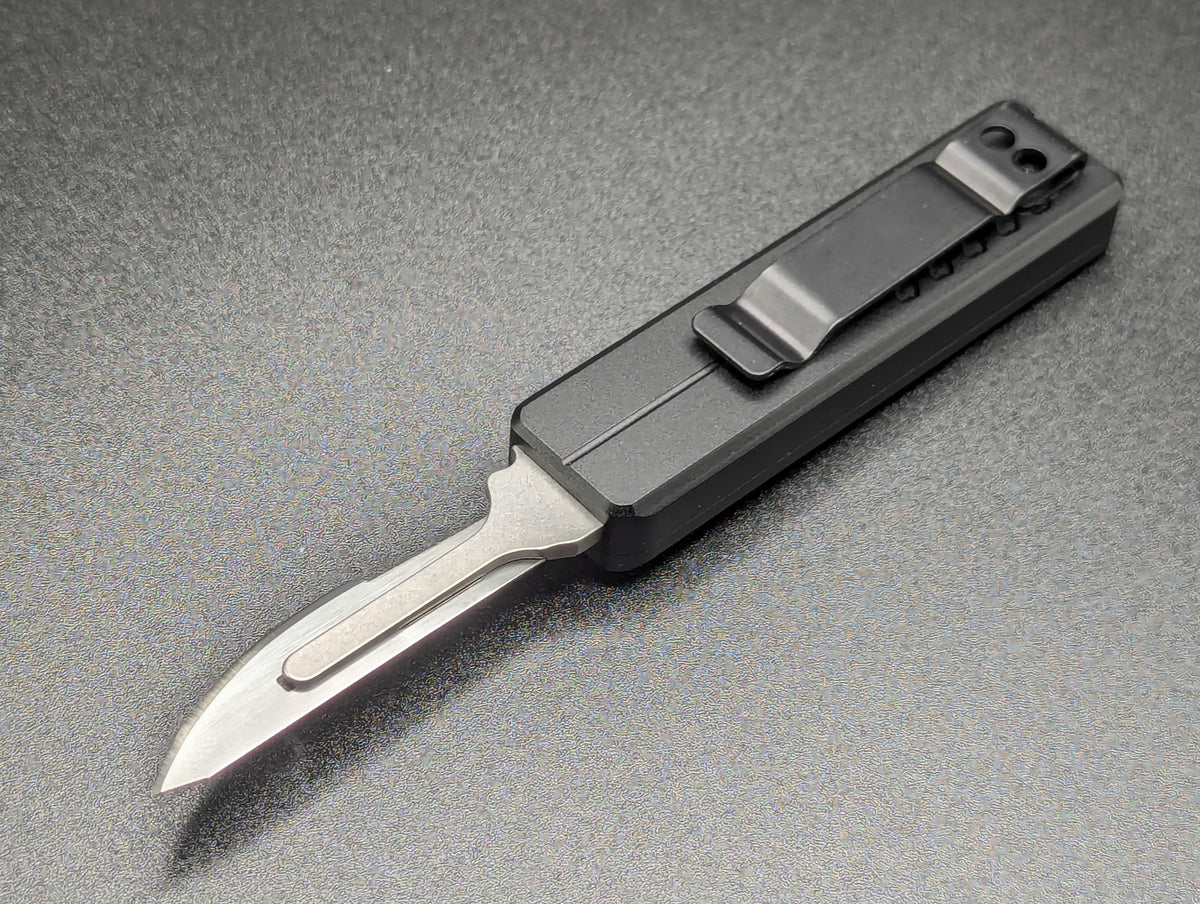 5.25" MINI D/A OTF SCALPEL KNIFE BLACK