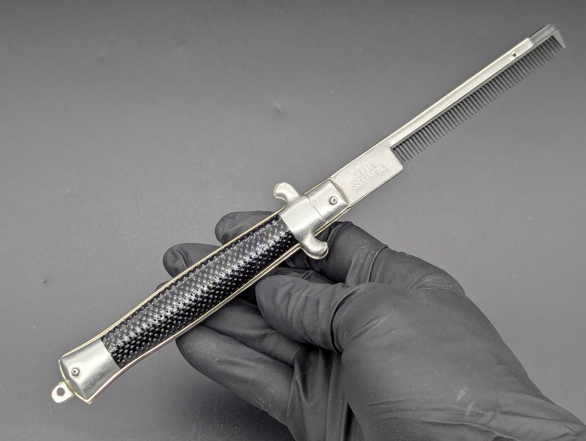 NOS 80's VINTAGE HONG KONG SWITCHBLADE COMB
