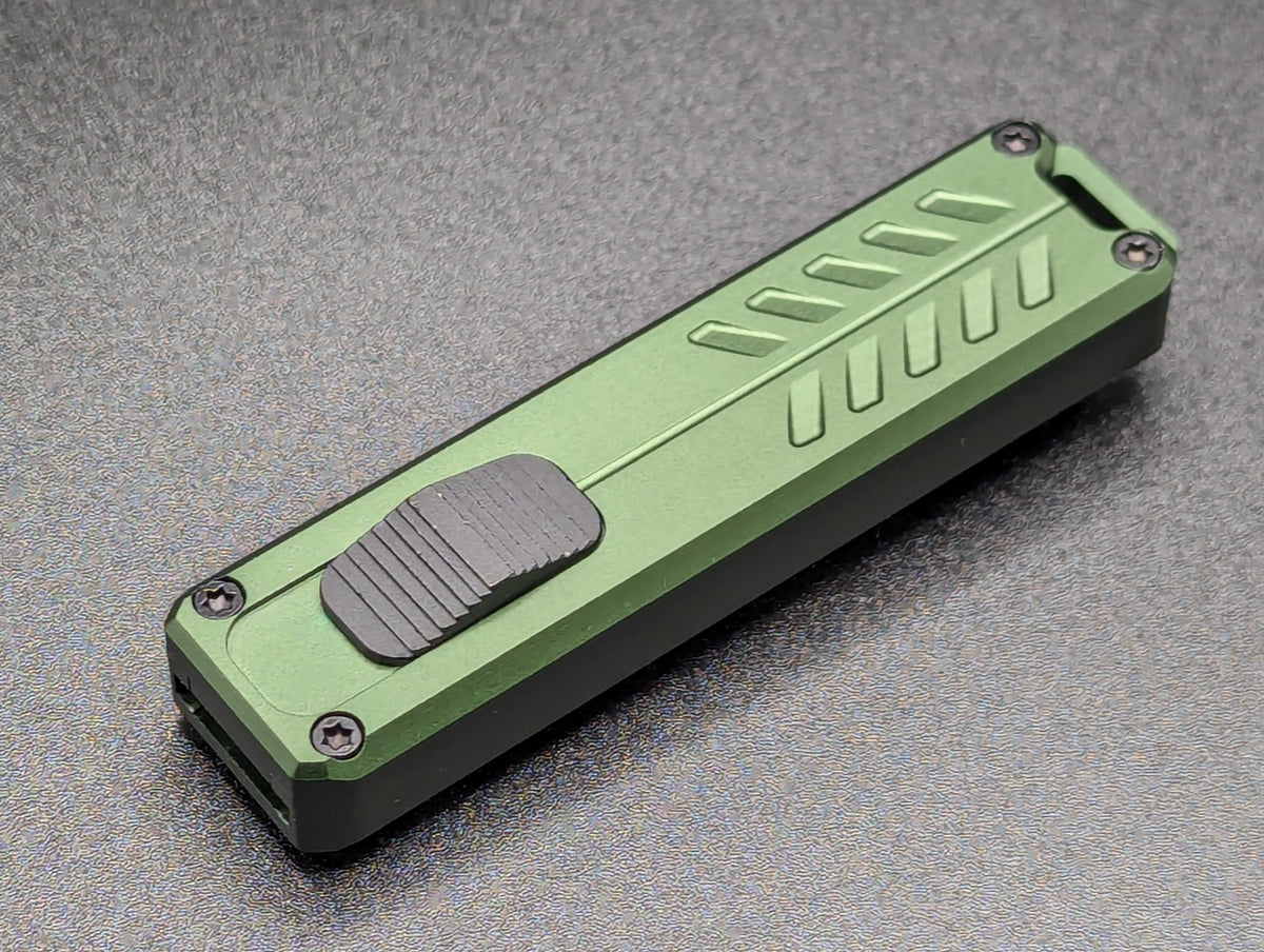 5.25" MINI D/A OTF SCALPEL KNIFE GREEN