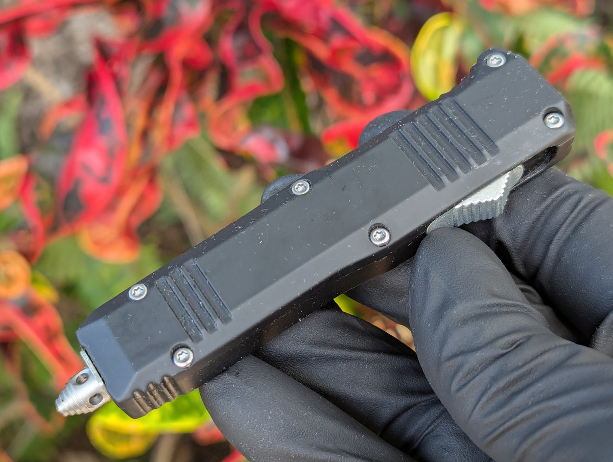 7" Black Mini Tanto Serrated D/A OTF Knife