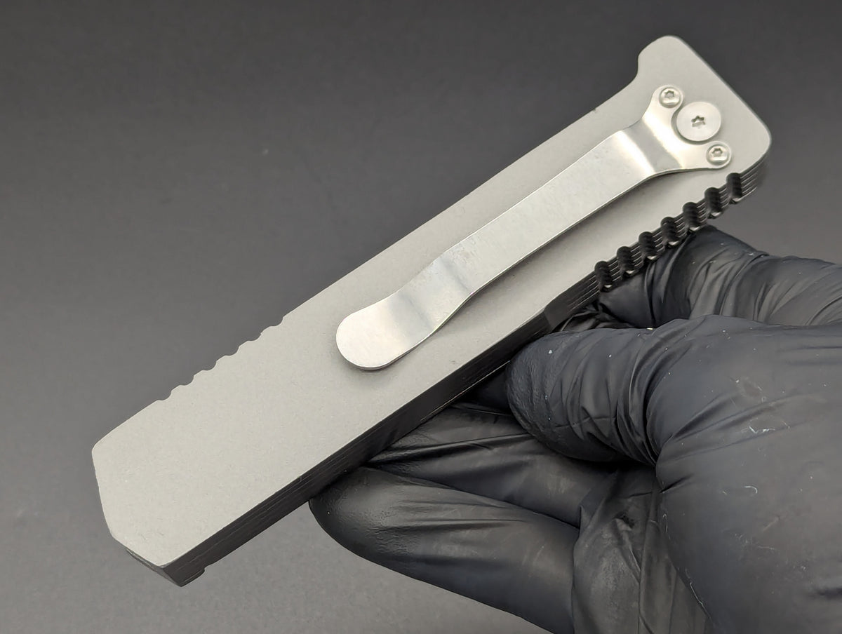 Large Tanto Point Single Edge Gravity Knife