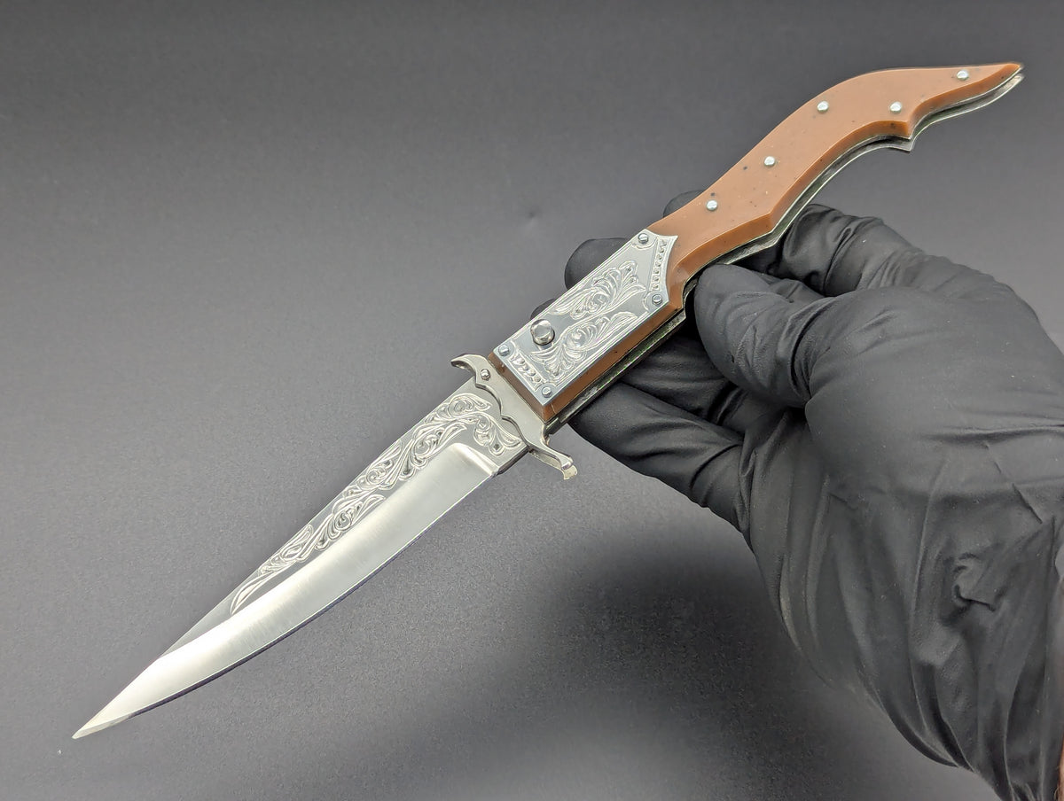 80's Soviet Era Russian Prison Engraved Swinguard Knife